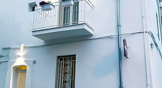 Nap25guesthouse, Забронировать Отель СПА-отели Полиньяно-а-Маре, рядом с Пещера монахинь, SPA-услуги