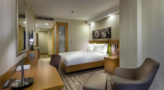Двухместный номер Hampton by Hilton Istanbul Atakoy