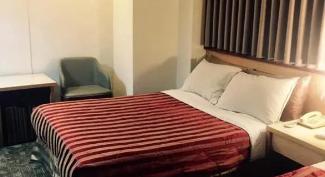 Standard Zimmer Lo Fo Hotel