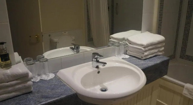 Номер Standard The Lough & Quay Accommodation