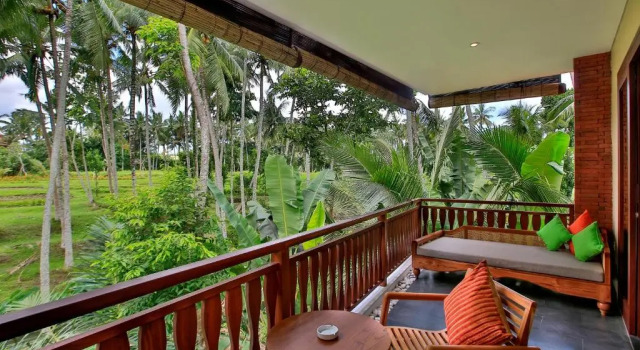 Полулюкс Green Field Resort Ubud