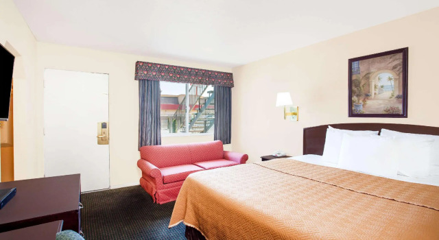 Двухместный номер Standard Travelodge by Wyndham Barstow