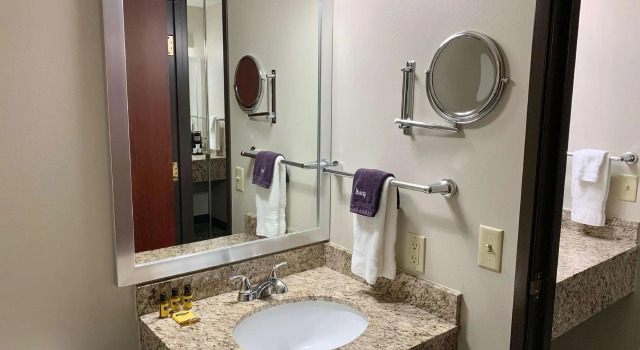 Четырёхместный люкс Best Western Plus Great Northern Inn