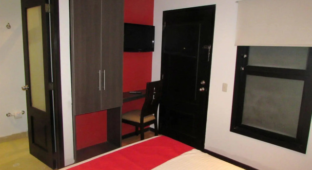 Hotel American Deluxe, Забронировать Отель Teusaquillo Богота, рядом с CORFERIAS Bogota Convention Center