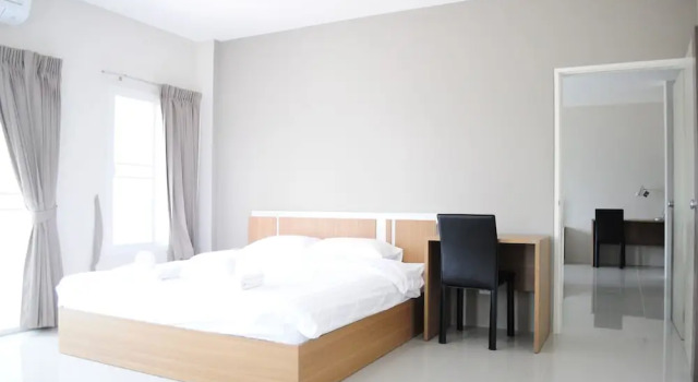 Номер Deluxe с балконом Paru Ville