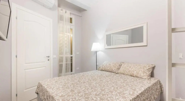 Happy Florence San Niccolò Double Apartment, Забронировать Апартаменты/квартира Флоренция Тоскана, рядом с Дом Буонаротти