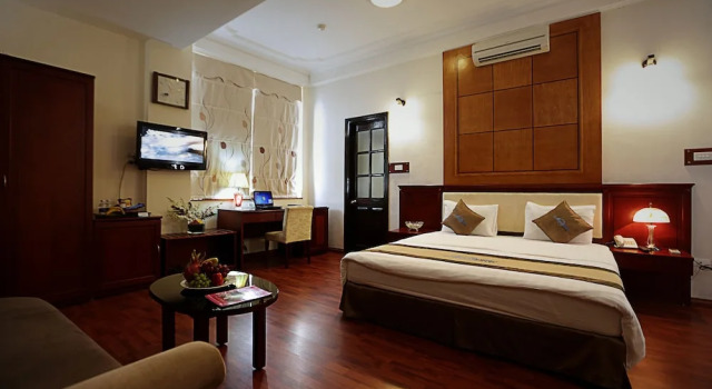 Двухместный номер Deluxe с видом на озеро Hoàng Dương Hotel HN - by BAY LUXURY