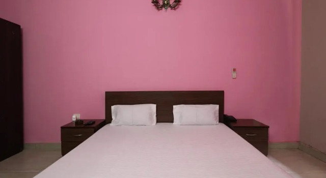 Трёхместный номер Standard SPOT ON 60581 Hotel Shree Shyam