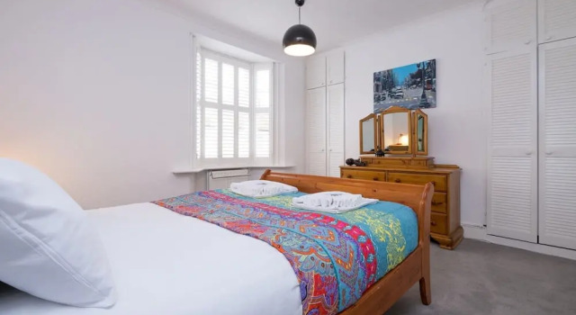 Host Stay Over Arches