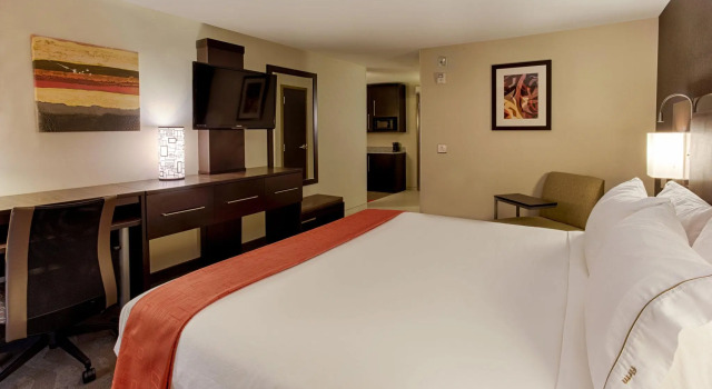 Люкс Holiday Inn Express Baltimore West - Catonsville by IHG