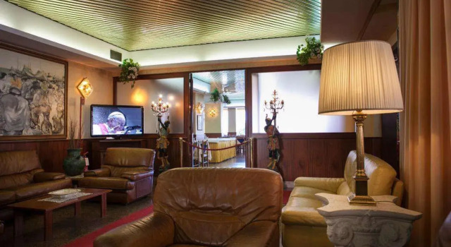 Hotel Eden
