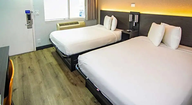 Номер Premium Motel 6-Kissimmee, FL - Orlando