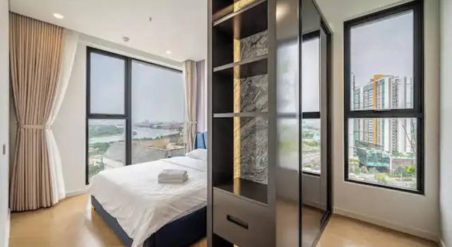 Семейный клубный люкс с 3 комнатами с видом на город Sarang Smile Luxstay Lumiere Riverside