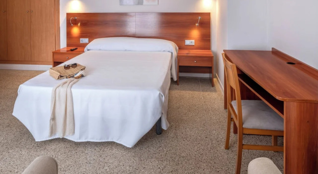 Двухместный номер Standard с видом на сад Hotel GHT Simeon