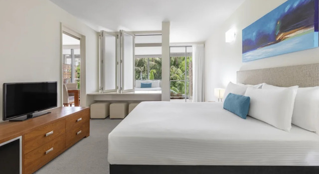 Семейные апартаменты с 2 комнатами Drift Palm Cove