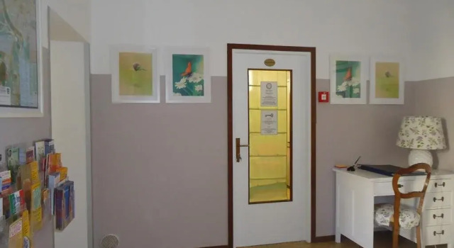 Protezione della Giovane - female hostel, Забронировать Отель Недорогие отели Вероны, рядом с Piazzale Castel San Pietro, недорого