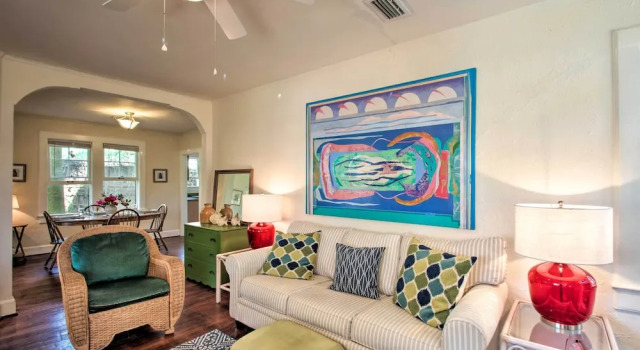 Colorful Pensacola Oasis: 1 Block to Bayview Park!, Buchen Sie Hotel Pensacola Beach Panhandle Florida
