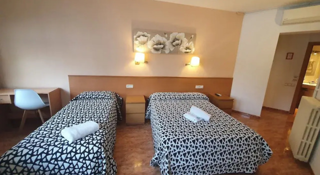 Трёхместный номер Standard Hostal Rio De Castro