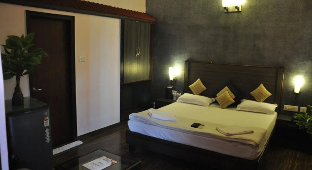 Hotel Vibhavharsh