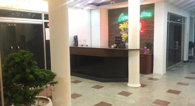 Cuu Kim Son Hotel