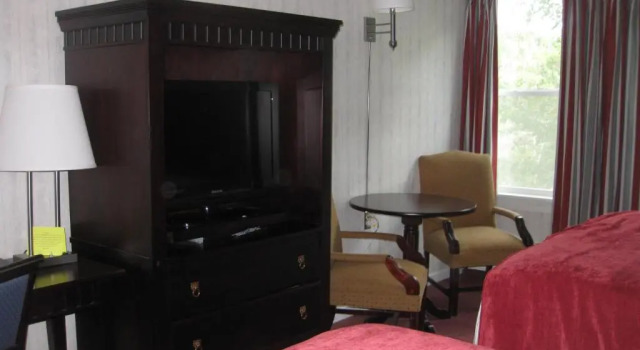 Четырёхместный номер Standard Glynmill Inn