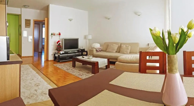 Apartment 13, Забронировать Апартаменты/квартира Апартаменты Pristina County, Апартаменты/квартира