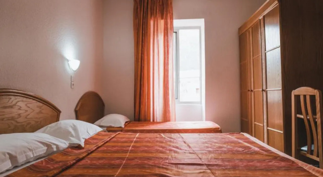 Трёхместный номер Standard с видом на горы Hôtel Idéal