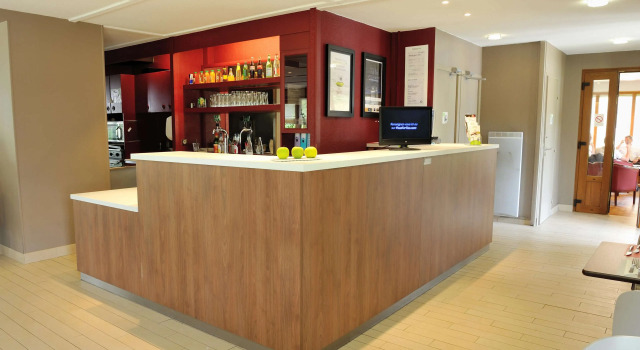Kyriad Direct Nancy Est - Essey, Prenota Hotel Nancy Meurthe e Mosella
