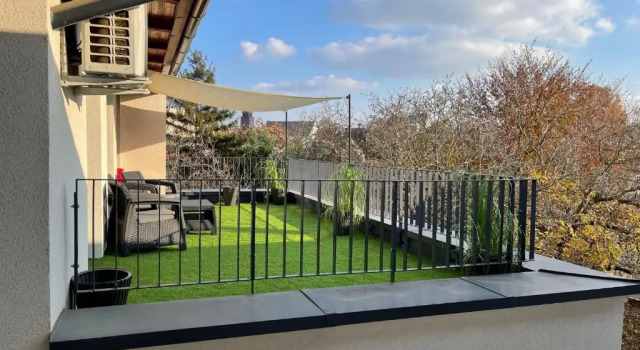Sun terrace mini penthouse bestern