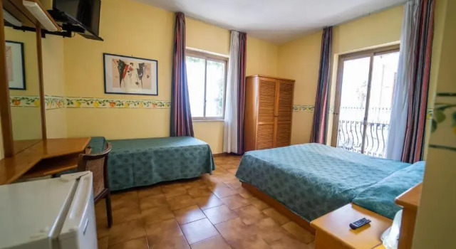 Трёхместный номер Standard Hotel San Pietro