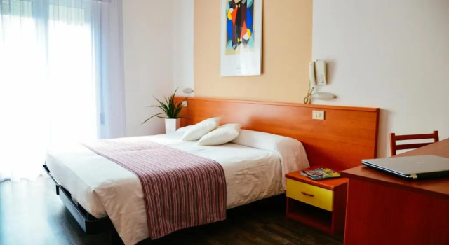 Двухместный номер Comfort с балконом Hotel Domingo