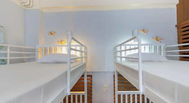 Кровать в общем номере OYO 1148 Aonang Andaman Resort