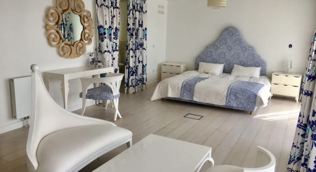 The House by the Lakes, Boek Hotel Hotels in Merseyside met zwembad, Zwembad