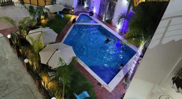 Четырёхместный номер Standard Hotel Tierras Blancas