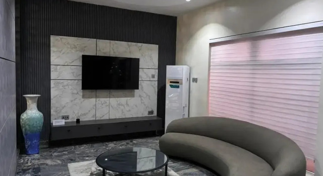 MacDestly Hotel, Boek Hotel 3-sterren hotels in Obio-Akp, 3*