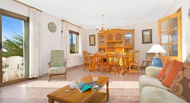 2Con - Lloret de Mar, Buchen Sie Villa Villen in Girona, Villa