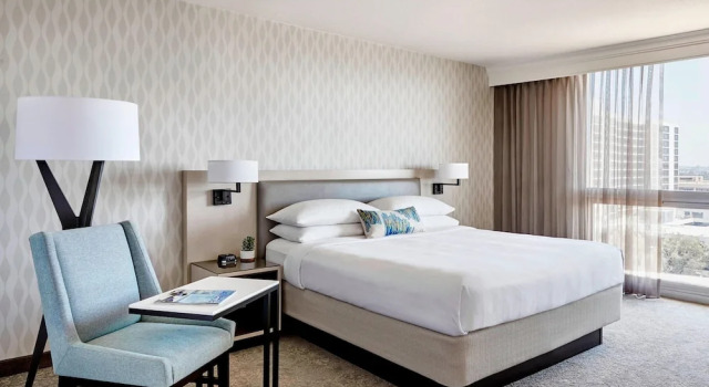 Двухместный номер Accessible Los Angeles Airport Marriott