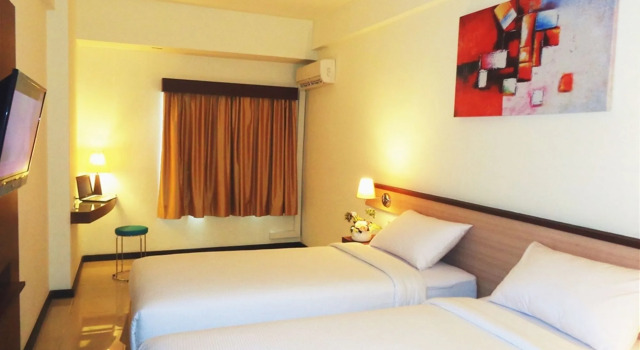 Everyday Smart Hotel Malang, Rezerwuj Hotel Hotele 3-gwiazdkowe w Malang, w pobliżu Universitas Brawijaya Malang, 3*