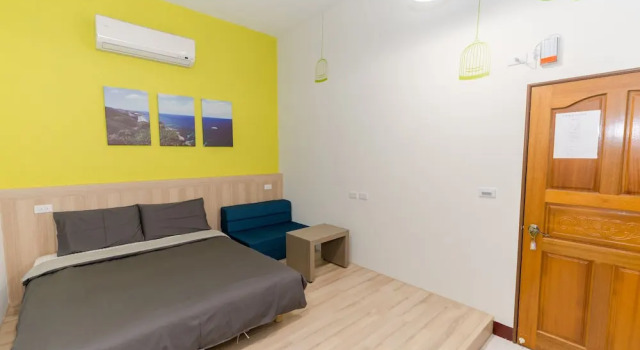 Номер Economy Colorful B&B