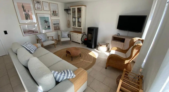 Коттедж с 3 комнатами Charlie & Chloé’s beachcondo *****