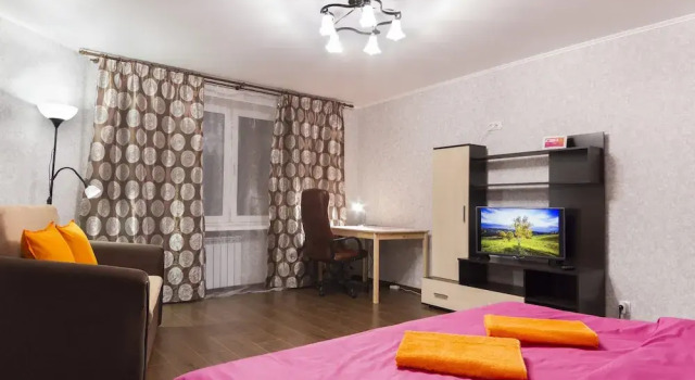 Apartment on Pionerskaya 1, Забронировать Апартаменты/квартира Тула Тульская область, рядом с Тульский государственный цирк