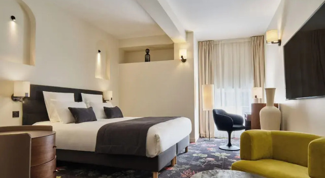 Номер Luxury The Originals Boutique, Hôtel 3 étoiles Les Coulisses du Théâtre, Saint-Quentin