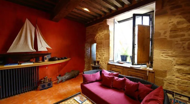 Barbary Lane House Rental, Rezervasyon Otel Beaune 