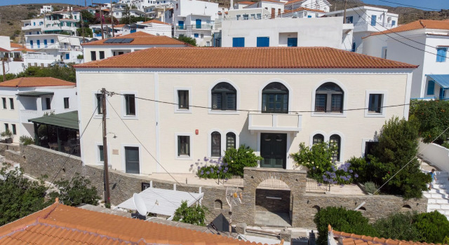 Krinos Suites Hotel, Prenota Hotel Hotel SPA a Andro, SPA