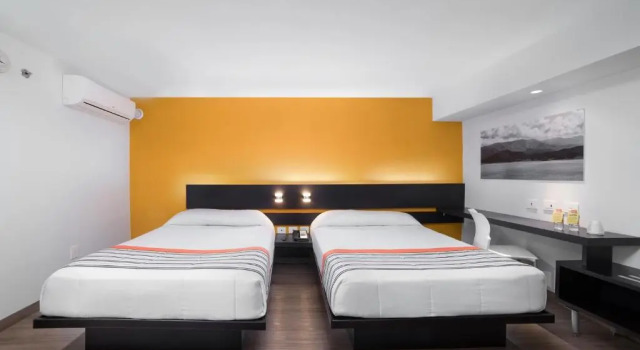 Четырёхместный номер Standard City Express Junior by Marriott Ciudad de México Zona Reforma