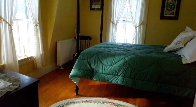 The Farmstand Bed & Breakfast, จอง ที่พักพร้อมอาหารเช้า Tamworth White Mountains