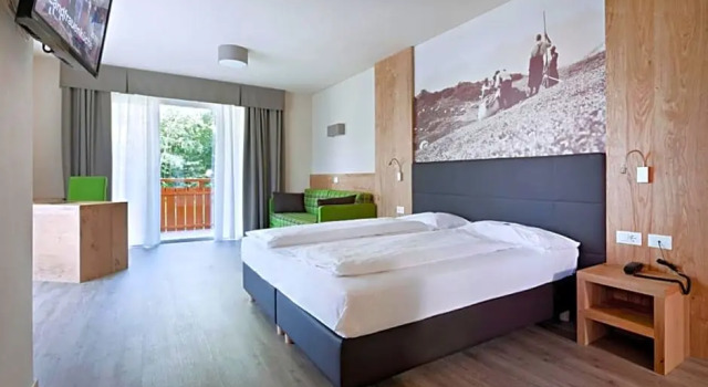 Трёхместный номер Deluxe Parc Hotel Miramonti