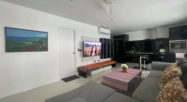 Sunset Plaza Condominium