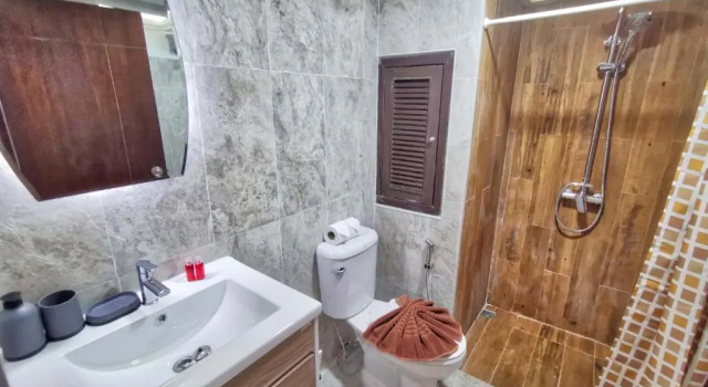 Апартаменты Deluxe Hagone Condotel - Pool, Near Pattaya City & Steps to Weekend Market