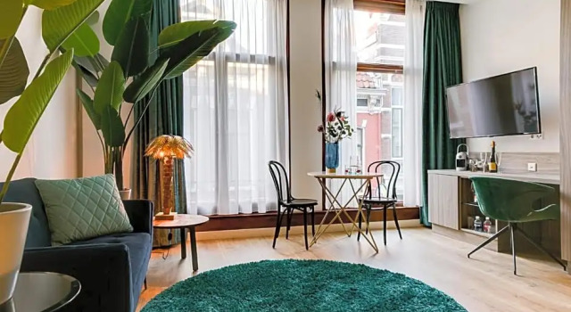 Люкс Brasss Hotel Suites
